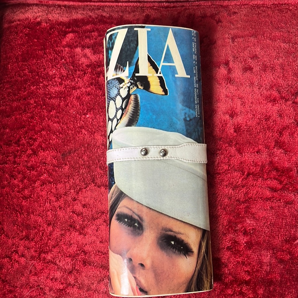 VINTAGE 70'S DELILL ITALY GRAZIA MAGAZINE CLUTCH PURSE